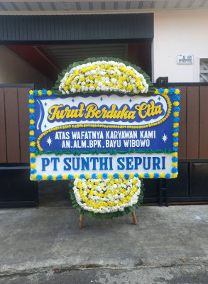 Papan Bunga Duka di Pabelan